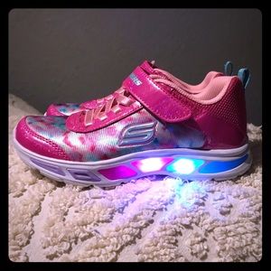 Sketchers S Lights
